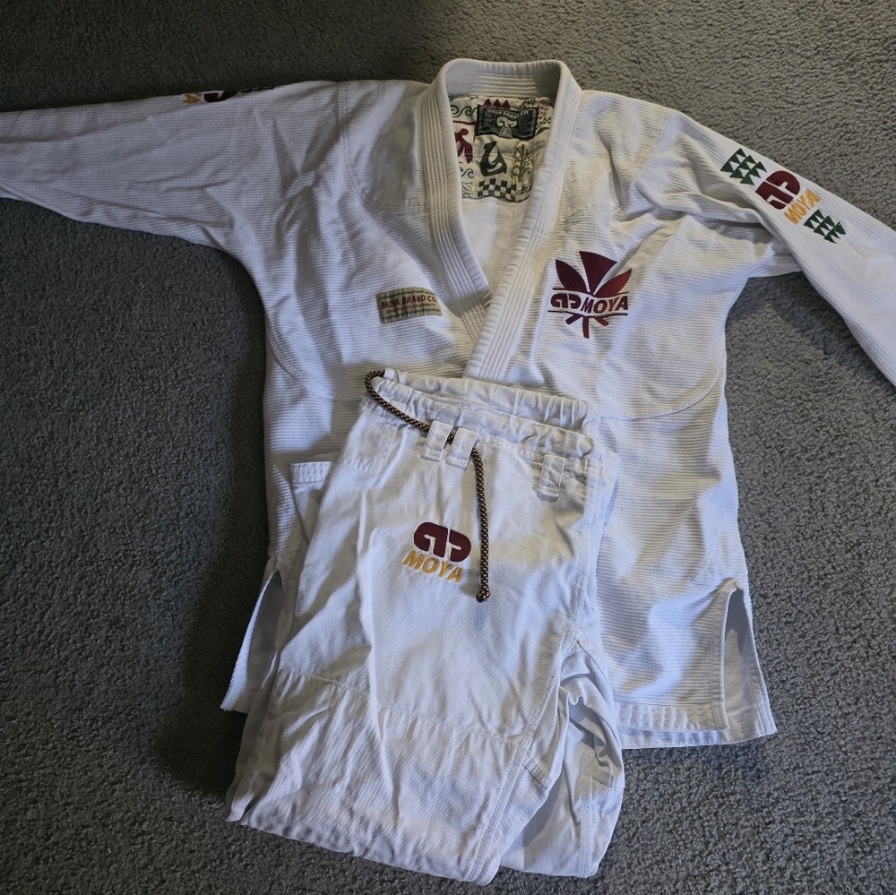 Moya Brand A3L White Jiu Jitsu Gi